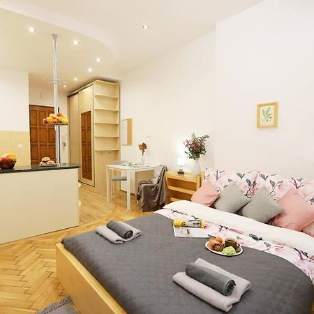 Batorego Cosy Apartment 2 Krakow Ngoại thất bức ảnh